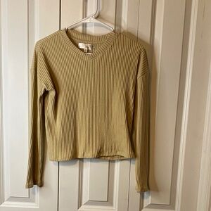 ♥️Ribbed V-Neck Long Sleeve Crop Top - Tan